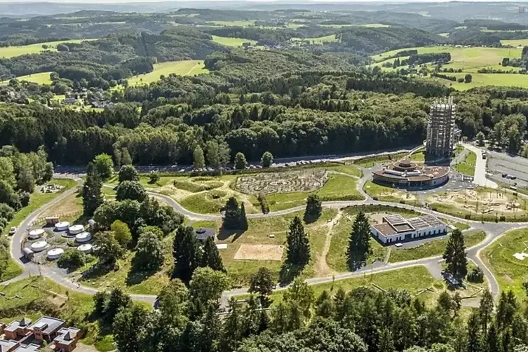 Jugendherberge Waldbröl &Panarbora" Naturerlebnispark | gruppenhaus.de